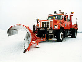 Snowplow equipped with "smart" systems