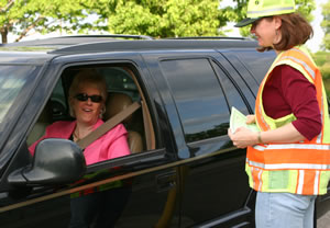 2 women, car