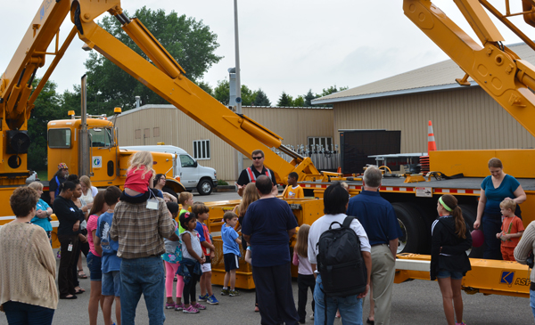 MnDOT Bridge Office hosted Camp MnDOT to teach kids about bridges