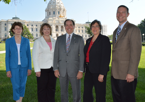 MnDOT Commissioner Charlie Zelle and his staff