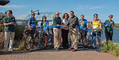 Photo of group from Mississippi River Trail ribbon cutting ceremony.