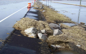 Photo of flooding on Hwy 9 near Ada.