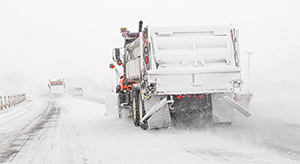 Photo of a snowplow on I-35 near Owatonna.