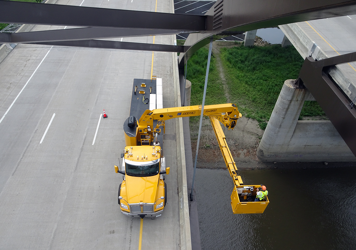 Photo: a snooper truck on a bridge