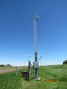 Photo: An RWIS unit near a roadside