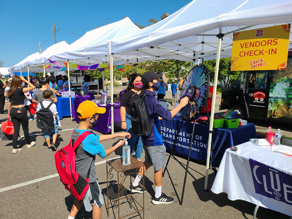 Photo: a MnDOT booth at a community fair