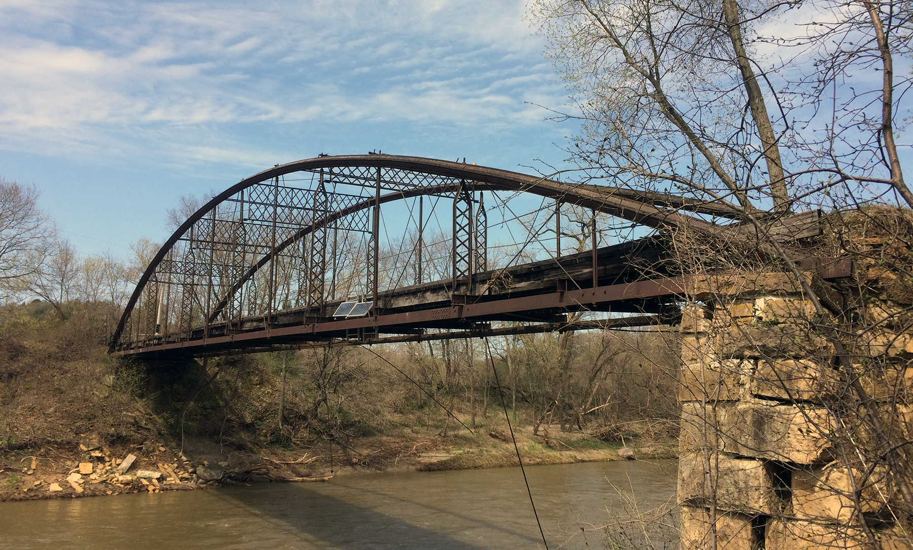 Photo: the historic Kern Bridge